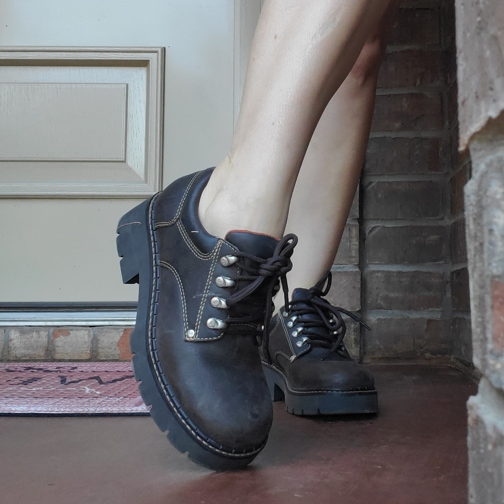 Vintage AE Footwear  chunky  shoes
